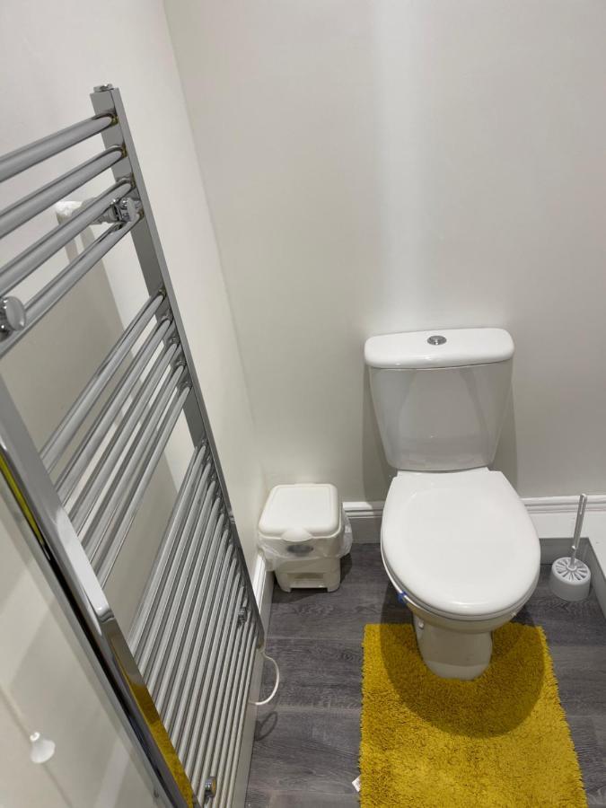Lovely Room In Bristol 5 Esterno foto